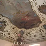 Castello Di Отель типа 
