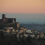 Castello Di Отель типа 
